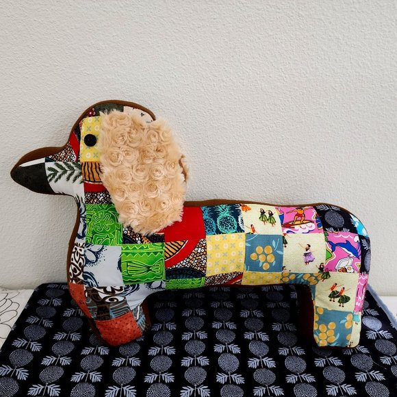 Patchwork  stuffed Dachsund Hawaiian theme, decorative pillow dog - Picture 1 of 8